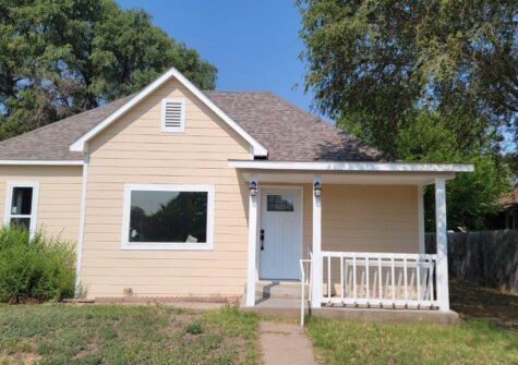 New Listing on South 3rd St in Lamar!